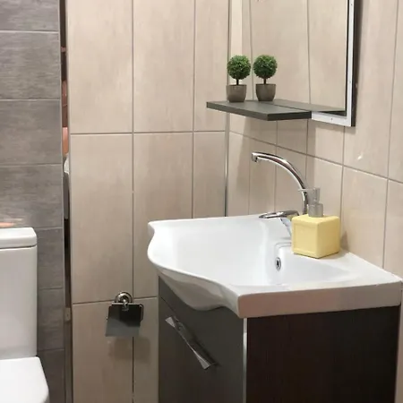 Ξενοδοχείο Lemon Garden Cunda
