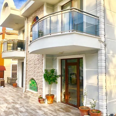 Ξενοδοχείο Lemon Garden Cunda *